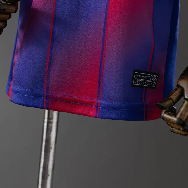 2526 kids Barcelona home - Image 9