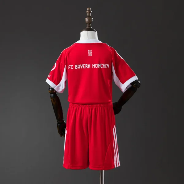 2526 kids Bayern Munich home - Image 3