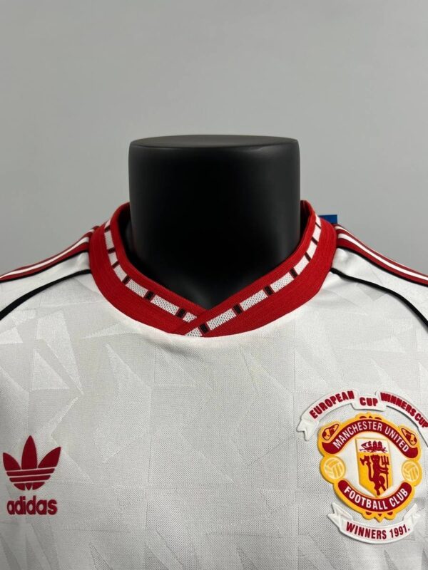 Retro Manchester United1991 Away - Image 5