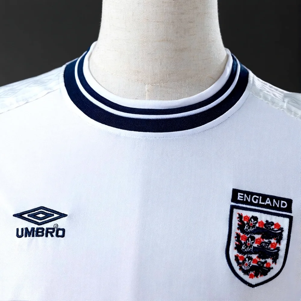 Retro 2000 England home S-XXL - Image 3