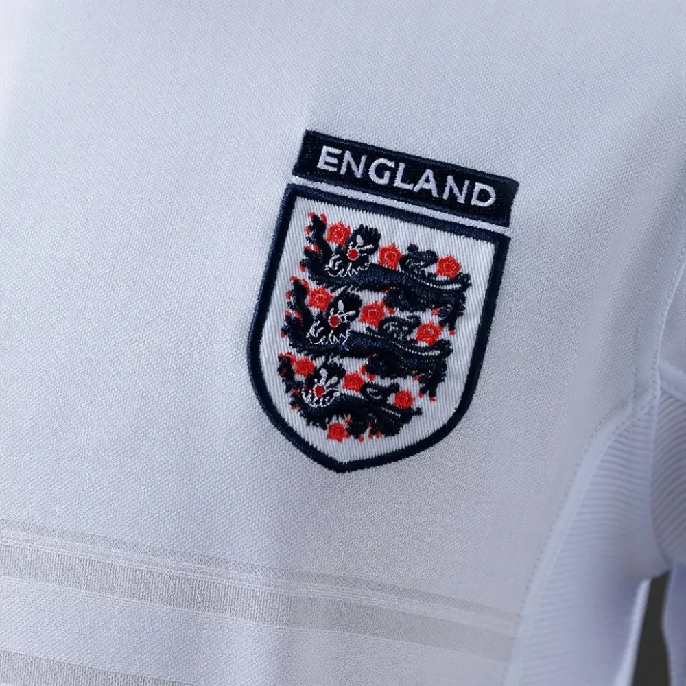 Retro 2000 England home S-XXL - Image 4