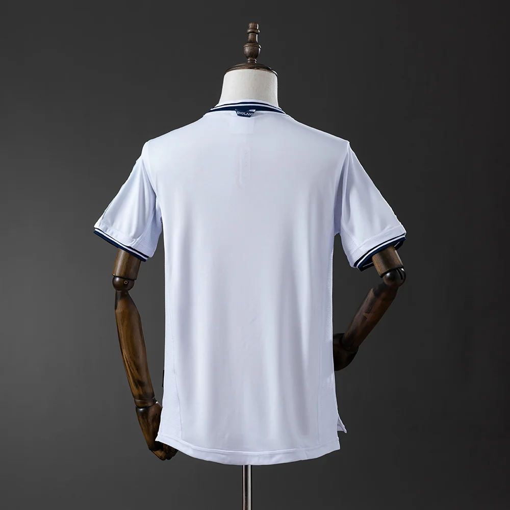 Retro 2000 England home S-XXL - Image 8