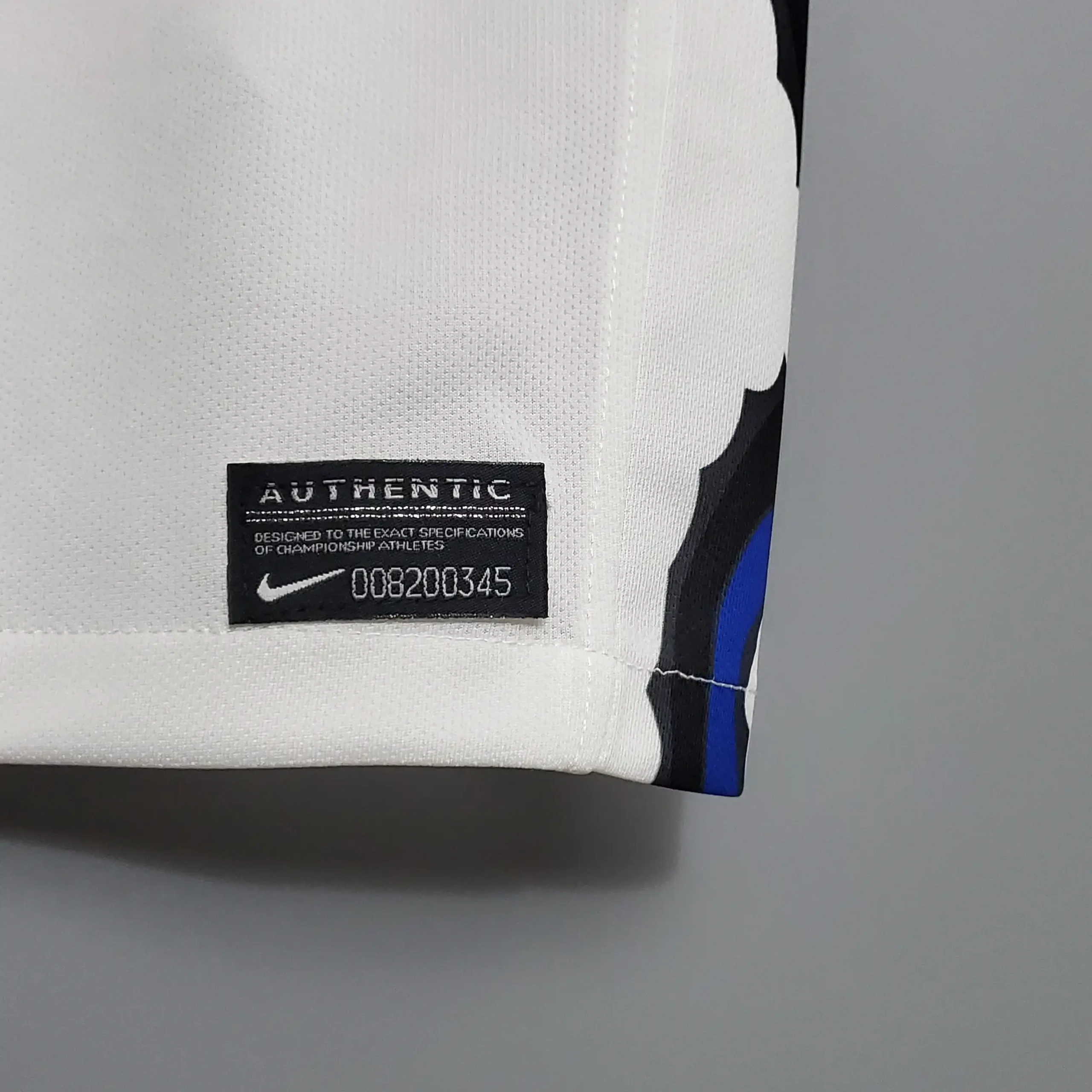 Retro 2010 Inter Milan away S-XXL - Image 4